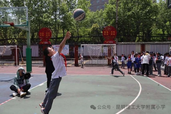 如何通过训练提高篮球运动员的速度_0